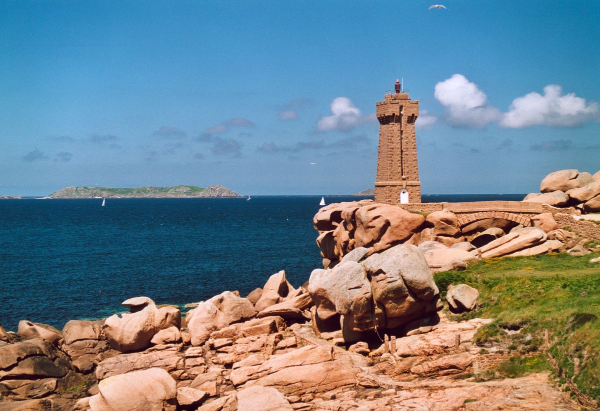 Ploumanac'h Lighthouse - Wikipedia