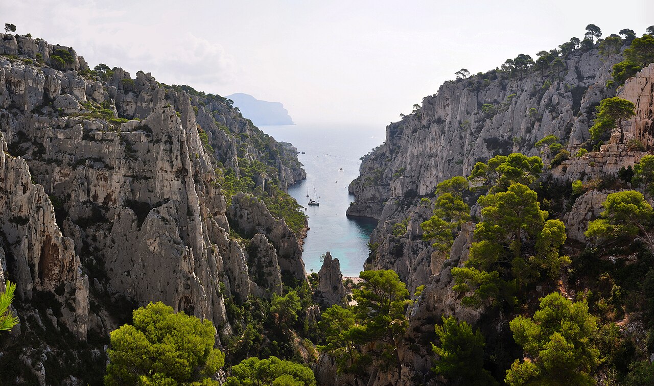 La calanque d'En-Vau et ses eaux turquoise
